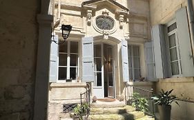 Courbet'S Bachelor Pad